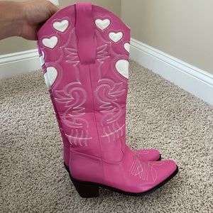 Pink cowgirl boots